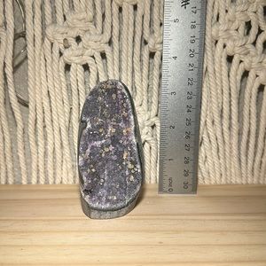 Amethyst with calcite cut base